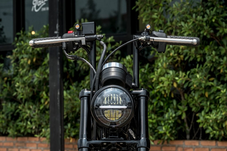 Bản độ Honda Monkey được hoàn thiện bằng các trang bị mới cao cấp và bắt mắt hơn hẳn so với xe zin.