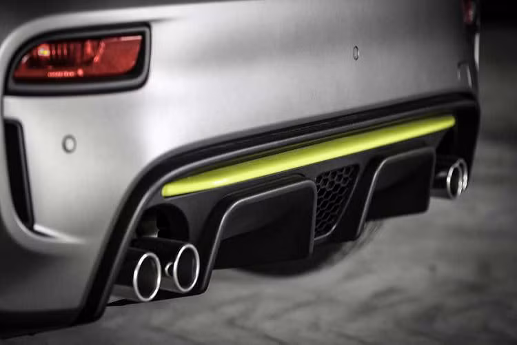 Tua-bin tăng áp mới giúp Abarth 595 Pista 2019 mới có khả năng tăng tốc tốt hơn Turismo dù sức mạnh động cơ tương đương. Bằng cách thay đổi áp suất trong buồng đốt, mô-men xoắn tối đa 230 Nm của động cơ đạt được ở tua máy 2.250 vòng/phút.