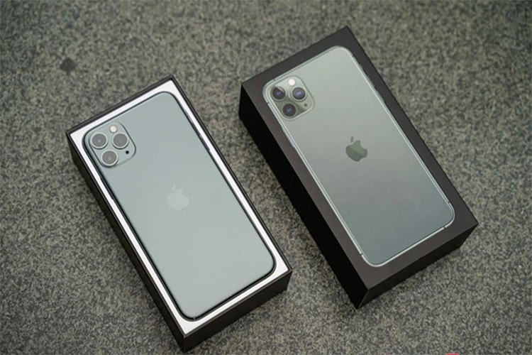 iPhone 11 Pro Max mau xanh het hot, giam gia cham day