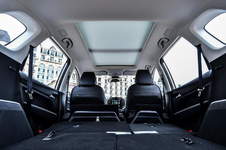 ‘’Trái tim’’ của Baojun 530 là động cơ 4 xy-lanh thẳng hàng (I4) dung tích 1.5L tăng áp cho công suất tối đa 143 mã lực tại 5.000 v/p và mô-men xoắn cực đại đạt 250Nm tại dải vòng tua 1.600 – 3.600 v/p.