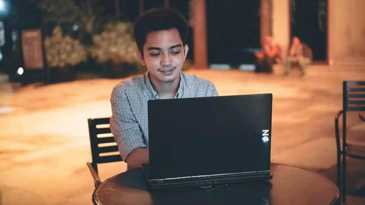 Nhung ly do ban nen dau tu vao dong laptop choi game-Hinh-2