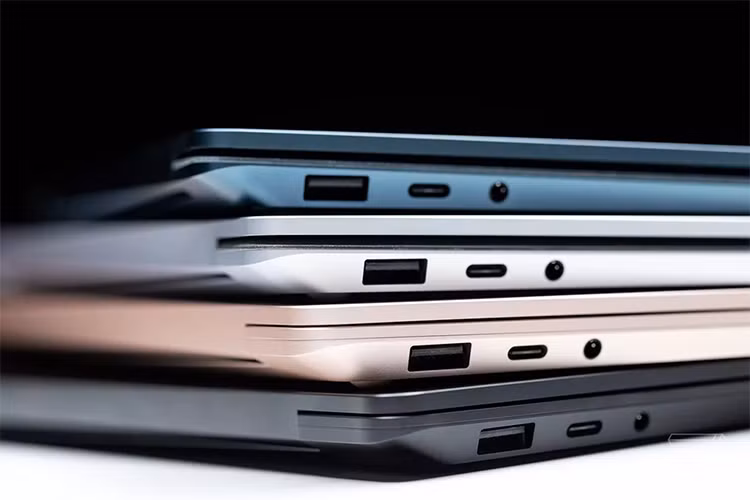 Trên sản phẩm này, hãng đã sử dụng cổng USB-C thay thế cho Mini DisplayPort để sạc, truyền dữ liệu và xuất video. Tuy nhiên, cổng kết nối này không hỗ trợ giao thức Thunderbolt 3. Điều này đồng nghĩa người dùng không thể kết nối với hệ thống eGPU để chơi game tốt hơn trên thiết bị này.