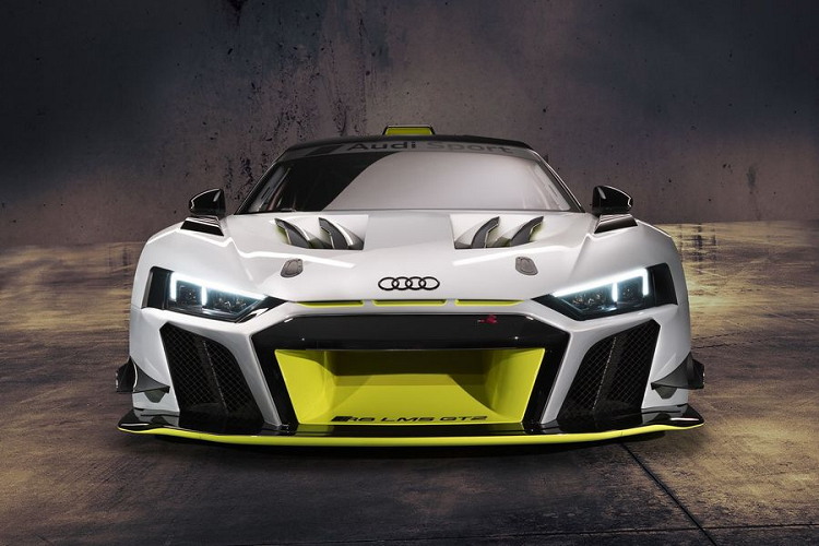 Với siêu xe Audi R8 LMS GT2, hãng xe sang Đức sẽ gia nhập cùng với "người đồng hương" Porsche - trở thành nhà sản xuất ôtô thứ hai cam kết gắn bó với phân khúc xe đua GT2, mục đích là để lấp đầy khoảng cách giữa GT3 và GT4 hiện tại.