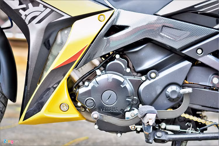 "Nội công" của chiếc X1R này cũng đã có sự thay đổi, piston nguyên bản có đường kính 54 mm đã được tăng lên thành 62 mm. Với đường kính piston mới, thể tích động cơ đã được tăng lên mức 177 cc.