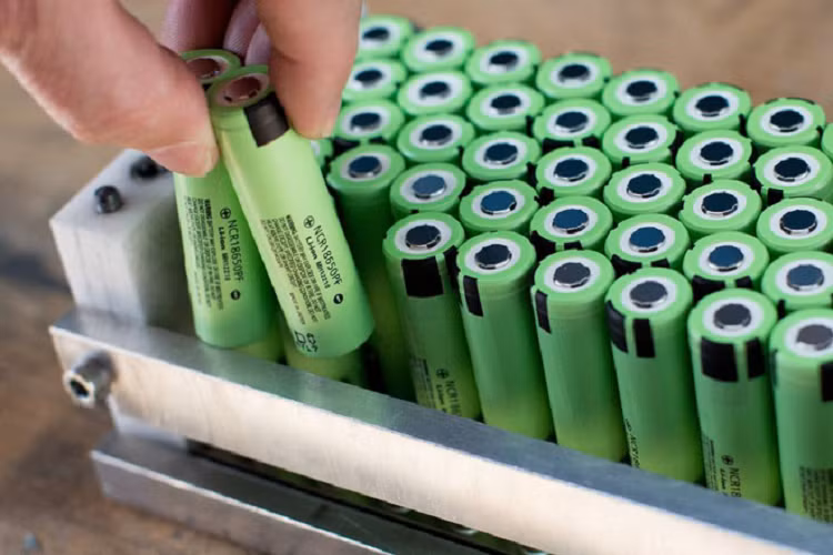 Pin lithium-ion: sac nong o 60 do C chi 10 phut la day-Hinh-2