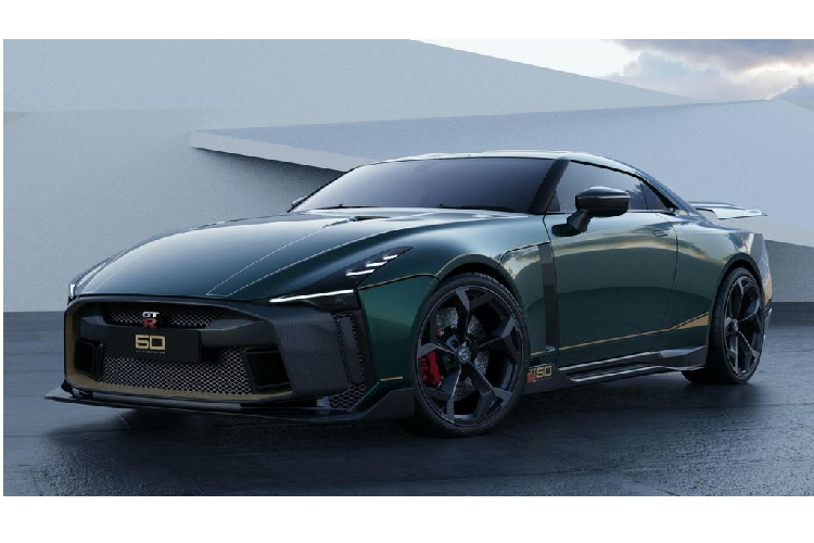 “Khách hàng của chúng tôi đã được tận hưởng trải nghiệm cá nhân hóa được cung cấp bởi Italdesign, một công ty có truyền thống lâu đời trong lĩnh vực độc quyền đưa ra những chiếc xe hiệu suất cao cực kỳ hiếm” - Bob Laishley, Giám đốc chi nhánh xe thể thao toàn cầu của Nissan cho biết.