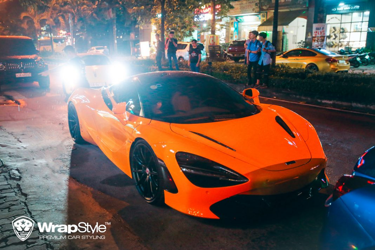 McLaren 720S độ mâm HRE của đại gia siêu xe Cường Đô la.