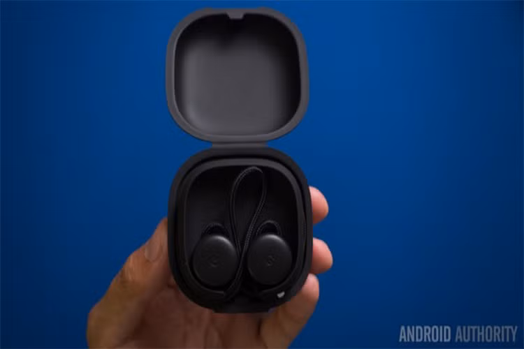 Google co the ra mat tai nghe Pixel Buds 2 cung voi Pixel 4