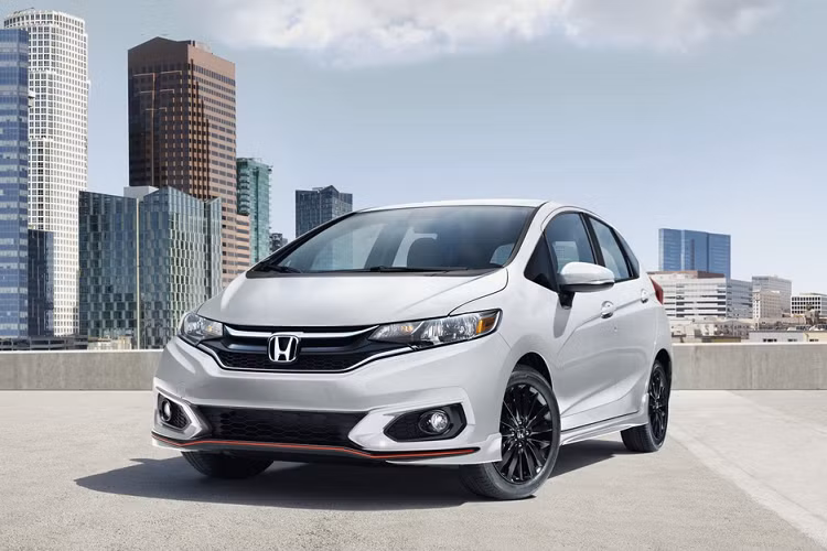Honda Fit còn có tên khác tại thị trường Nhật Bản là Jazz. Phiên bản Honda Jazz 2020 mới bán tại thị trường Mỹ là model 2020.