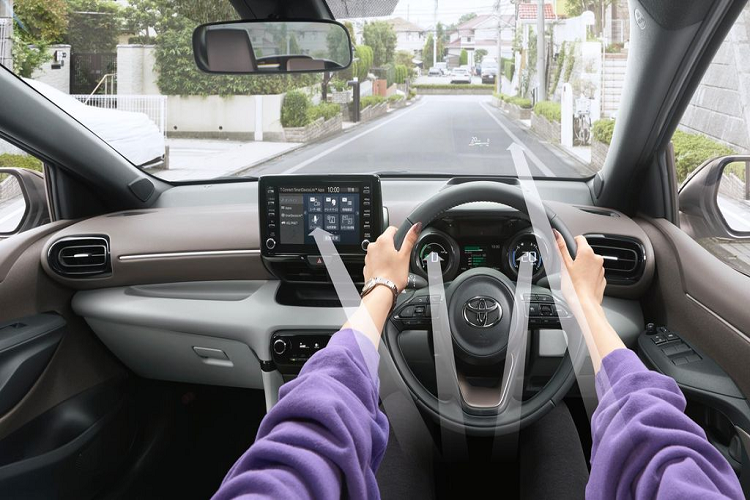 Về khối máy 1.5 lít, động cơ này sẽ kết hợp cùng hộp số sàn 6 cấp và hệ dẫn động cầu trước hoặc hộp số vô cấp Direct Shift-CVT và hệ dẫn động AWD hoặc FWD. Ngoài ra, lựa chọn thứ 3 với các khách hàng tại đây sẽ là động cơ 1.0 lít 3 xy lanh hút khí tự nhiên, sinh công 68 mã lực và kết nối với hộp số vô cấp Super CVT-I và hệ dẫn động cầu trước.