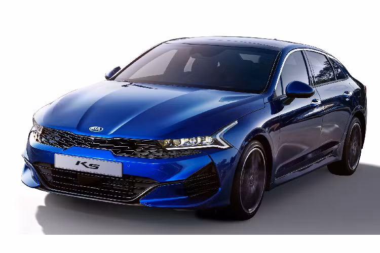 Cùng với Hyundai Sonata thế hệ mới, mẫu xe Kia Optima 2020 thế hệ thứ 5 đã trở thành một trong những dòng xe sở hữu công nghệ nhiều nhất phân khúc D, điều này khiến nó trở thành một lựa chọn hấp dẫn và đáng chờ đợi.