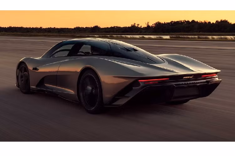 Theo kế hoạch, những chiếc McLaren Speedtail đầu tiên sẽ chính thức được vận chuyển từ Tháng 2/2020.