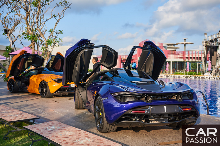 Kết hợp với hộp số SSG ly hợp kép 7 cấp, những chiếc siêu xe McLaren 720S hàng hiếm tại Việt Nam này có thể tăng tốc từ vị trí xuất phát lên 100 km/h chỉ trong 2,9 giây, đồng thời có thể giảm tốc từ 100 – 0 km/h chỉ trong 2,8 giây nhờ trang bị phanh hiệu năng cao. McLaren 720S có thể đạt được vận tốc tối đa 341 km/h.