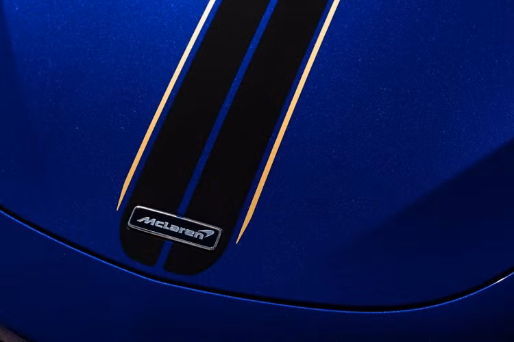 “6 khách hàng rất may mắn sẽ là những chủ sở hữu đáng tự hào của 6 chiếc McLaren 600LT Spider tuyệt vời này và chúng ta có thể chờ đợi để nhìn thấy chúng trên đường và trên đường đua ở Colorado”.