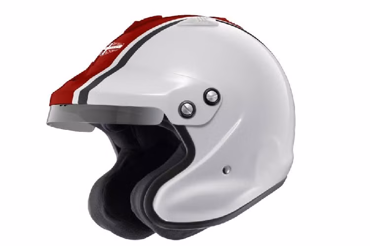 Ngoài ra, khách hàng cũng có thể chi thêm tiền để mua một bộ đồ đua và mũ bảo hiểm cùng bộ nếu thích. David Brown Automotive còn cung cấp một lồng cuộn được làm thủ công, vô lăng bọc da Alcantara và logo 60 cỡ lớn hiển thị trên ngăn đựng găng tay. 