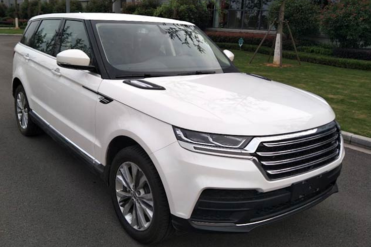 Dù trong những năm gần đây nhiều hãng đã đầu tư mạnh trong khâu thiết kế, nhưng những công ty nhỏ vẫn tiếp tục đi sao chép kiểu dáng của hãng khác - đặc biệt là những dòng xe SUV hạng sang Range Rover. Cái tên mới nhất đi theo con đường "đạo nhái" này là một thương hiệu lạ lẫm có tên Hunkt với chiếc Canticie.