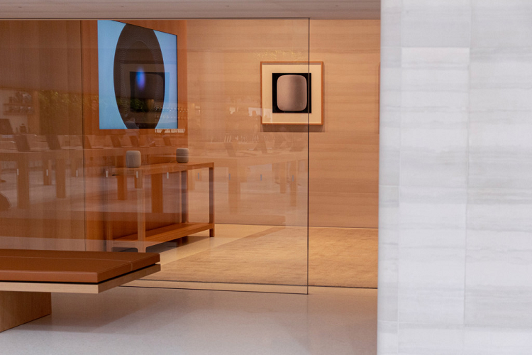 Apple Fifth Avenue là Store đầu tiên trên thế giới có hai Boardrooms dành cho các sự kiện riêng và gặp gỡ những nhà sáng tạo nội dung. 