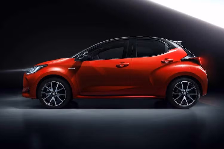 GA-B trên Toyota Yaris 2020 mới là một nhánh của nền tảng chassis chung toàn cầu mới của Toyota (TNGA), dành cho các mẫu xe cỡ nhỏ. Với nền tảng này, Yaris thế hệ thứ 4 đã có được một bước tiến dài về mọi mặt: từ thiết kế, sự tiện dụng, không gian trong cabin tới hiệu năng, công nghệ và an toàn.