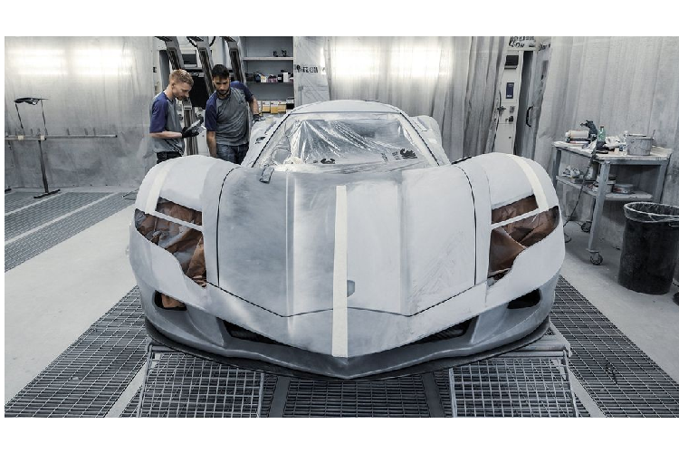 “Chúng tôi rất tự hào trở thành công ty đầu tiên mang tới ý tưởng về 1 chiếc siêu xe hoàn toàn chạy điện từ năm 2017 và đặc biệt hơn là hiện thực hóa ý tưởng đó, giao tới tận tay khách hàng vào khoảng Qúy II năm 2020.” Phát biểu từ CEO công ty - Masanori Yoshida.