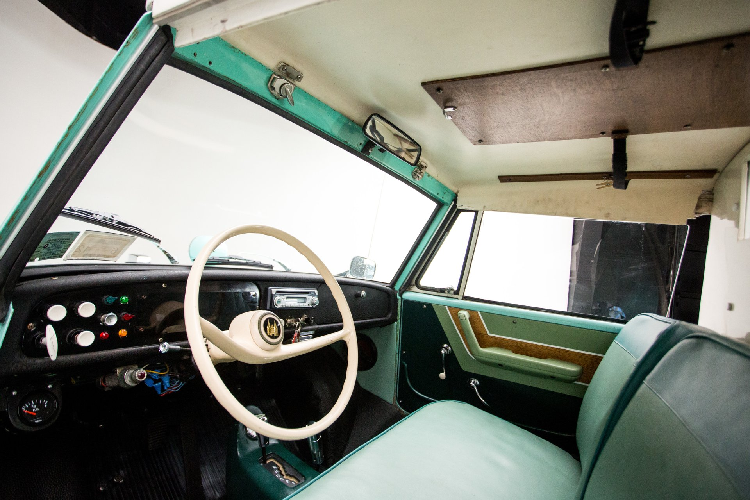 Thiết kế cabin xe Amphicar Model 770.