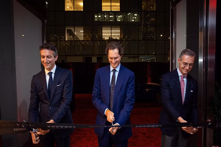 Mặc dù đặt chân đến Trung Quốc trước khi đến Mỹ nhưng Giám đốc Marketing và Truyền thông của hãng, ông Enrico Galliera nhận định: “Hoa Kỳ sẽ tiếp tục là thị trường lớn nhất trên thế giới của Ferrari và Tailor Made giúp củng cố quan hệ khách hàng của hãng, nơi đây cũng sẽ cung cấp những tùy chỉnh mà hãng đã đưa ra suốt bao năm nay tại Maranello.