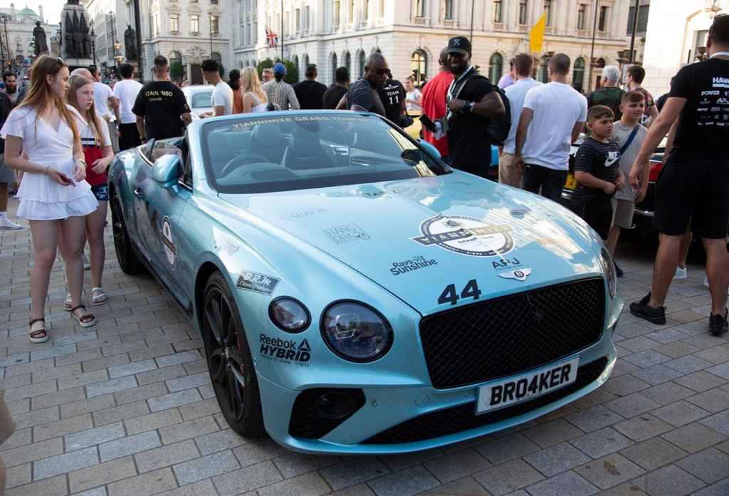 Đặc trưng của Yiannimize Grand Tour 2019 không chỉ là những cung đường thật dài, mà cả những bữa tiệc tại các nhà hàng, khách sạn và khu nghỉ dưỡng tại châu Âu.