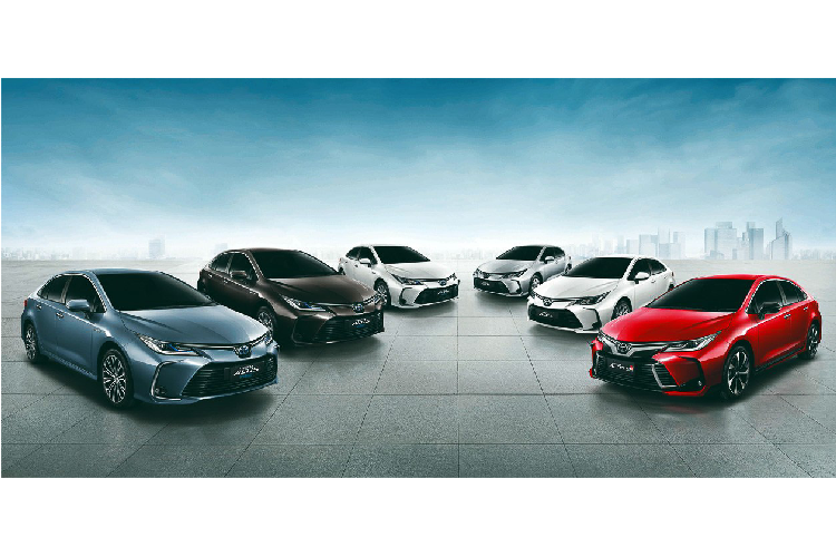 Hy vọng sau khi được giới thiệu tại Thái, Corolla Altis mới sẽ sớm được giới thiệu tại Việt Nam với một diện mạo hoàn toàn mới sẽ tăng sức hút hơn với khách hàng yêu thích dòng xe này.