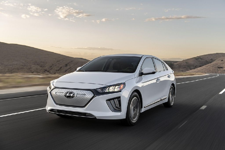 Hyundai “up mo” ra mat xe Plug-in Hybrid crossover moi-Hinh-3