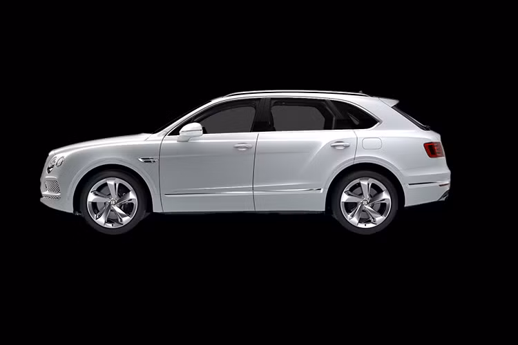 Đối với cấu hình 4 chỗ ngồi, Bentley Bentayga sẽ lược bỏ đi vị trí ngồi ở giữa của hàng ghế thứ hai để thay bằng bệ tì tay kích thước lớn, các ngăn chứa đồ và tủ lạnh. Cấu hình 4 chỗ ngồi này là một tuỳ chọn phù hợp với các ông chủ, doanh nhân theo phong cách sang trọng, biến không gian cabin của xe thành một văn phòng di động với đầy đủ tiện nghi cao cấp nhất.