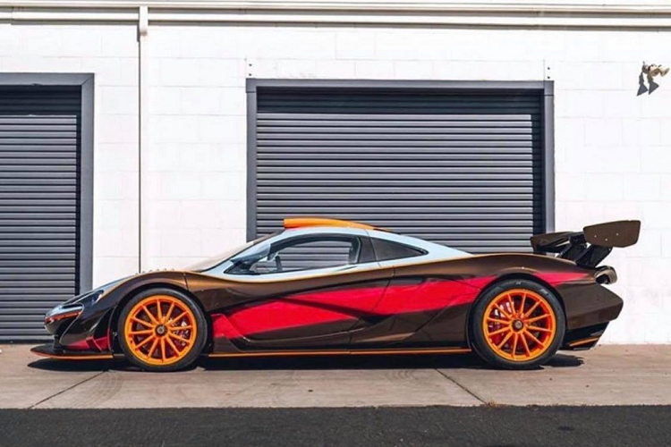 Ở mọi phiên bản, Mclaren đem lại nhiều thành công rực rỡ. Với phiên bản đường đua GTR, Mclaren F1 thường được sử dụng rộng rãi bởi nhiều đội đua khác nhau trong nhiều giải đua như BPR Global GT Series, FIA GT Championship, British GT Championship và cả giải đua danh giá 24 Hours of Le Mans. Cũng tại giải đua này vào năm 1995, siêu xe Mclaren F1 GTR đã giành ngôi vị vô địch.