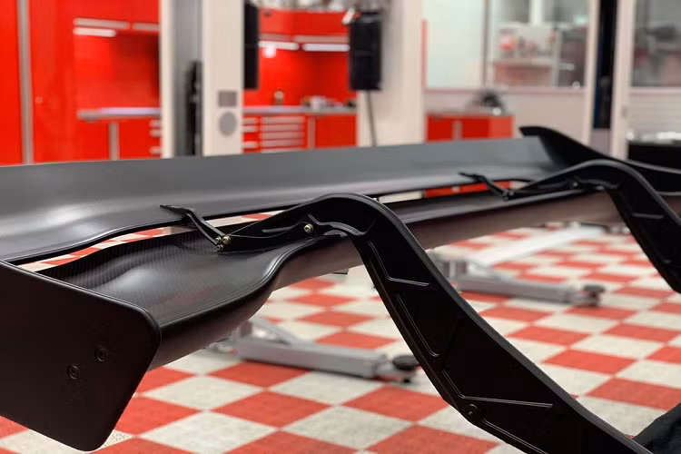 Hiện tại, Zyrus Engineering đã và đang tiền hành những bài thử nghiệm cho chiếc xe của mình ở nhiều nơi khác nhau. Vào tháng trước, họ đã đem chiếc xe tới “Địa ngục xanh” Nürburgring Nordschleife.