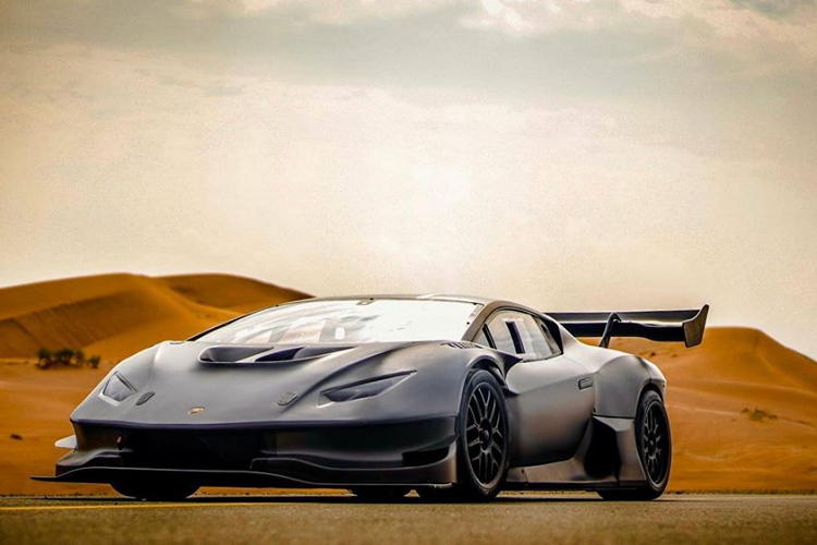 Để chiếc xe có thể vận hành thuận lợi hơn, Zyrus đã trang bị bộ làm mát khổng lồ cùng ngoại thất hoàn toàn được thiết kế và dựng lại nhằm tạo lực ép tốt hơn cùng các chi tiết khí động học phù hợp hơn giúp chiếc xe có thể phát huy tối đa khả năng của mình.