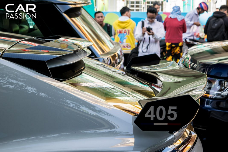 Động cơ này sản sinh công suất lên tới 641 mã lực, mô men xoắn cực đại lên tới 850Nm. Từ đó giúp chiếc xe có thể tăng tốc 0-100km/h trong vòng 3,6 giây, trước khi đạt tốc độ tối đa lên tới 305km/h.