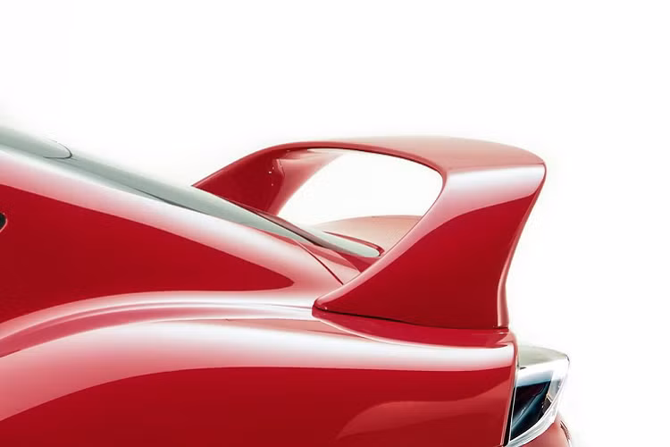 Thiết kế này bắt đầu với tầm nhìn của vị Phó Chủ tịch Marketing của Toyota – Ed Laukes, người đã giao cho Marty Schwerter của Motorsports Technical Center nhiệm vụ chọn lọc những thành phẩm từ chiếc Mk4 Supra của cuối thập niên 90, kết hợp cùng mẫu Toyota GR Supra 2020 mới. Do đó, mẫu xe có tên gọi là Heritage Edition (Phiên bản Di sản).