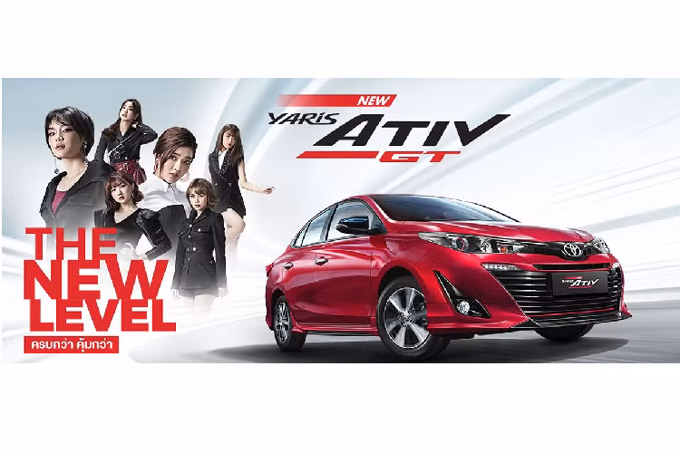 Theo đó, Ativ GT bodykits sẽ nâng cấp ngoại hình của chiếc Yaris Ativ/ Vios bằng cản trước mới, hai cánh gió bên, cản sau và cánh gió đuôi mới. Kết hợp với màu sơn đỏ Red Mica Metallic, gói phụ kiện này khiến chiếc xe trông vô cùng bắt mắt. Được biết, gói phụ kiện này sẽ có mặt trên mọi phiên bản Toyota Yaris Ativ 2020 mới.