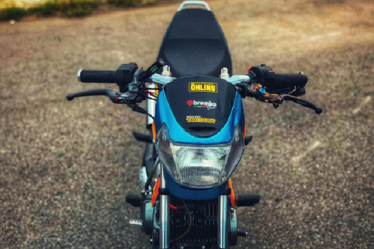 Cùm tay thắng Brembo RCS 19 phiên bản Corsa Corta vốn đã quá quen thuộc với anh em chơi xe từ 2 năm nay, bởi ngoại hình vô cùng đẹp đi kèm cùng nhiều hiệu năng ưu việt.