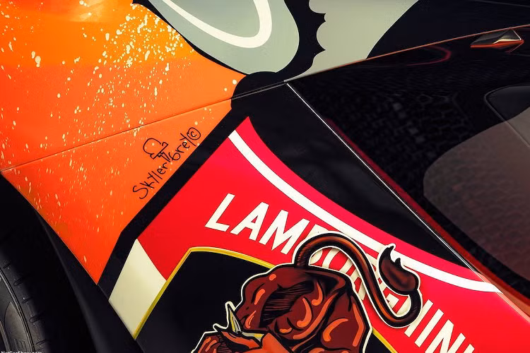 Chiếc xe là một phần trong dự án "Lamborghini Sicura, được hãng siêu xe Ý hợp tác cùng công ty công nghệ Salesforce. Trong đó công nghệ Blockchain được ứng dụng nhằm bảo vệ Aventador S by Skyler Grey như một tác phẩm nghệ thuật. Nó liên quan đến một quá trình chứng nhận tính xác thực, sử dụng công nghệ Salesforce Blockchain để đảm bảo an ninh dữ liệu và không bị lỗi. Hệ thống bảo vệ này nhằm ngăn chặn việc có ai muốn sao chép lại tác phẩm; đồng thời theo dõi và xác nhận tất cả các thông tin liên quan đến chiếc xe.