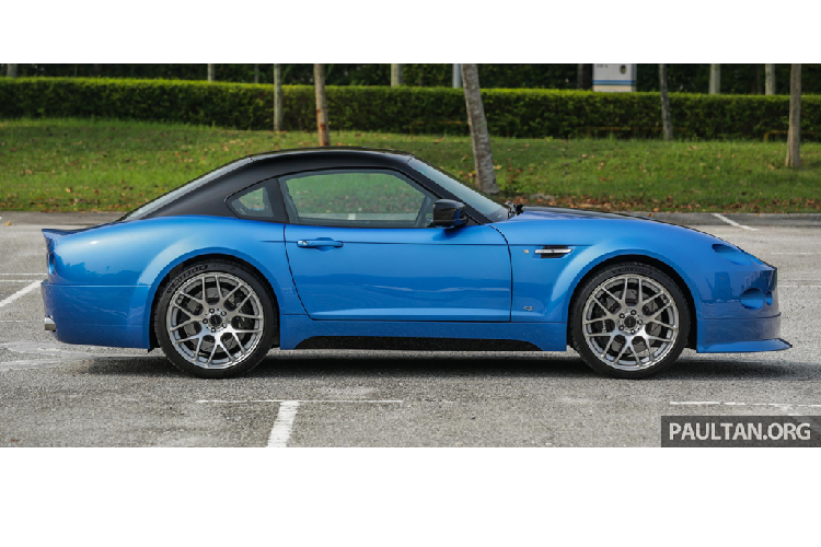 Tổng thể, siêu xe của Malaysia có tên Bufori CS không phải là mẫu xe cho đại chúng. Thậm chí, có người sẽ ghét Bufori CS vì thiết kế chẳng giống ai. Nhưng nếu bạn là người yêu những mẫu coupe cổ điển trong quá khứ, bạn sẽ có cái nhìn khác về CS. Những đường cong là đường nét thiết kế chủ đạo của Bufori CS.