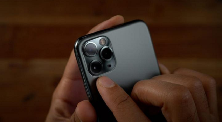 iPhone 2020 se so huu cong nghe on dinh dich chuyen cam bien