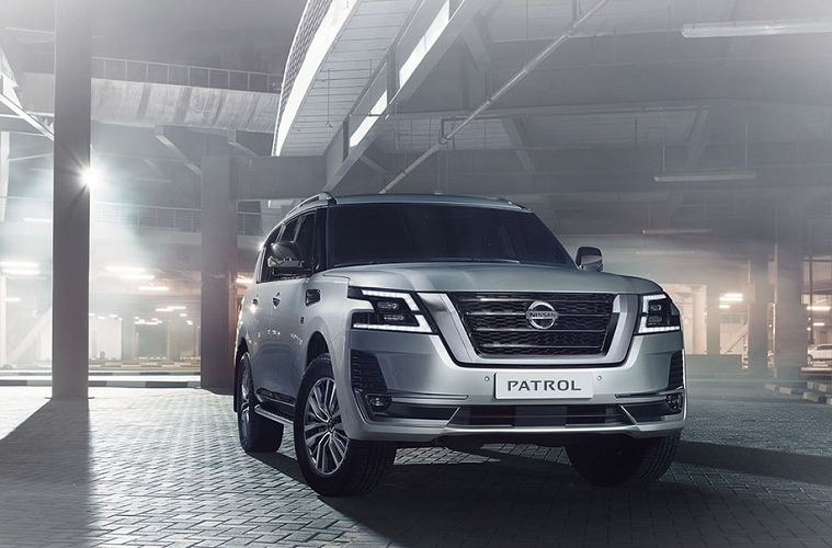 Patrol đã tự xây dựng nên hình ảnh là một trong những chiếc xe offroad nổi tiếng nhất thế giới, với hiệu suất mạnh mẽ, các động cơ hàng đầu phân khúc và hệ thống kiểm soát chuyển động thân xe thủy lực HBMC (Hydraulic Body Motion Control) nổi tiếng. Những giá trị này vẫn được duy trì trên Patrol 2020 mới, đồng thời Nissan còn làm cho chiếc xe trở nên sang trọng và hiện đại hơn nữa.