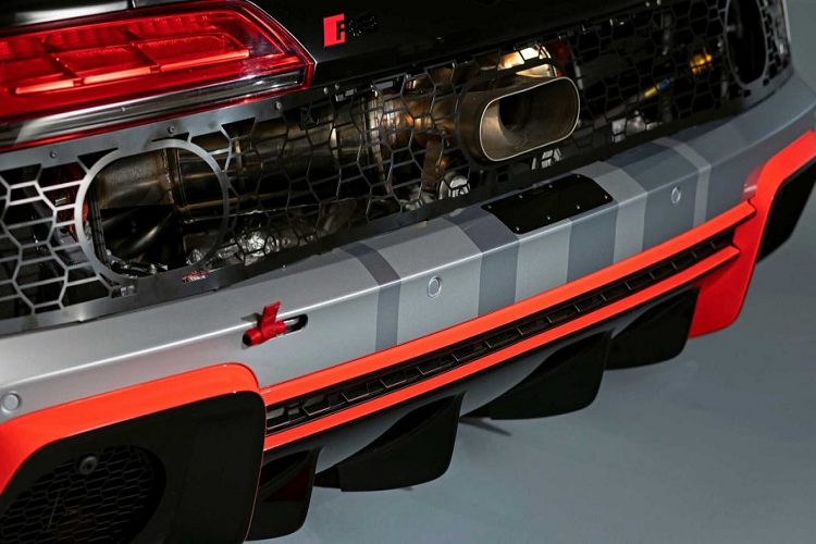 Khác với R8 RWS trước đây, R8 RWD được sản xuất đại trà mà không bị giới hạn.