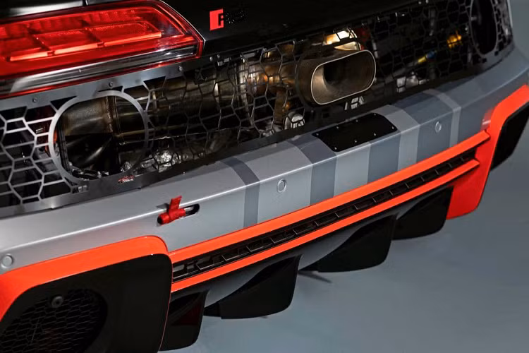 Khác với R8 RWS trước đây, R8 RWD được sản xuất đại trà mà không bị giới hạn.