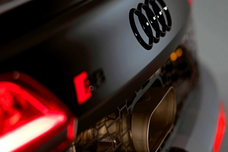 Bên cạnh đó, xe cũng có thể kịp tham gia vào các sự kiện riêng lẻ như cuộc đua 24h tại Nurburgring hay Dubai.