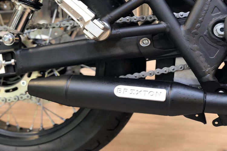 Những điểm xấu nhất trên phiên bản concept là trên bộ khung được hoàn thiện khá "nham nhở". Một số điểm hàn trên khung xe được làm và hoàn thiện khá xấu với những đường "mài dở" khiến giá trị của bản concept giảm đi khá nhiều.