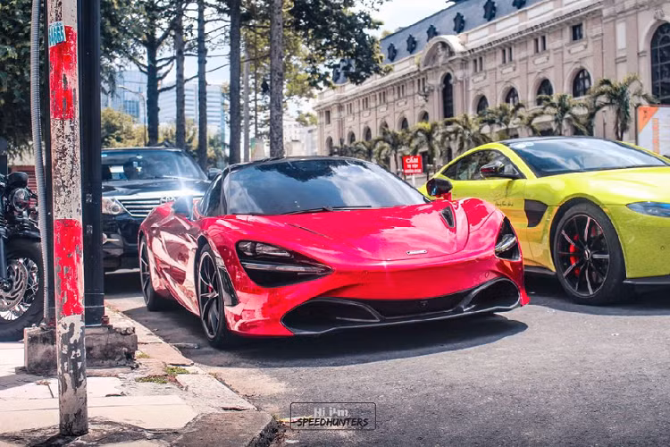 Ở trên đất Lào 3 ngày, sau đó đoàn Caravan Super Cars 2020 sẽ di chuyển sang Thái Lan và tiến vào thủ đô Bangkok. Tới ngày thứ 11, cả đoàn di chuyển về thủ đô Phnompenh của nước bạn Campuchia. Đến ngày 12 sẽ khởi hành về TP.Hồ Chí Minh để tổng kết hành trình.