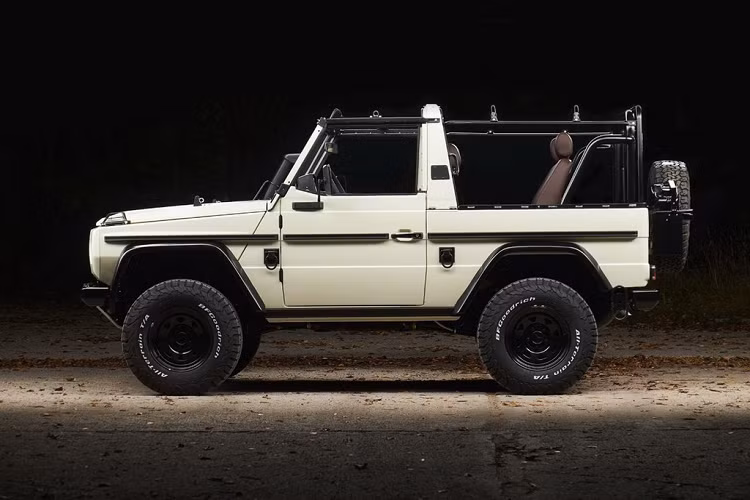 EMC chủ yếu cải thiện lại thiết kế ban đầu của xe. Cụm đèn pha và đèn hậu được thay thế bằng sang dạng LED. Xe có thêm chắn bùn, chắn gầm kim loại, ống thở và bình nhiên liệu phụ gắn phía sau đuôi xe.