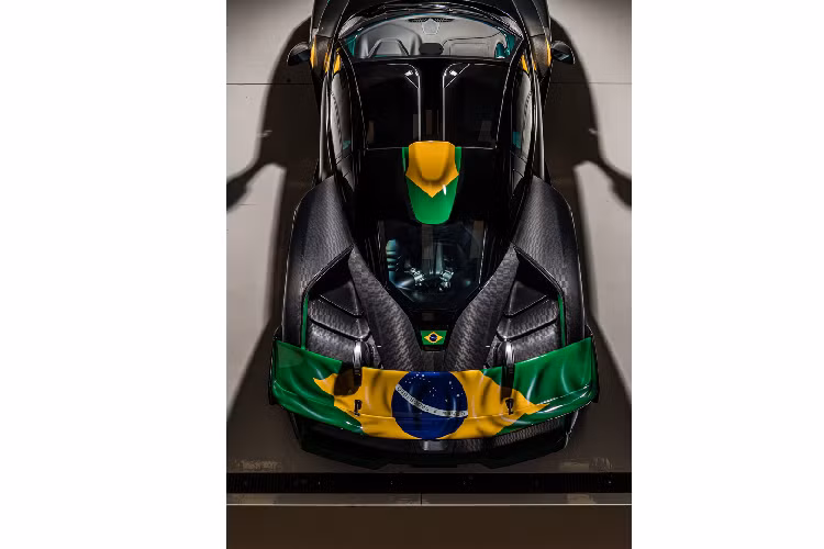 Ở chặng đua năm 1991, Ayrton Senna đã cố gắng giành chiến thắng với chiếc xe bị kẹt ở số 6 trong vòng đua cuối cùng. “Đây không phải là chiến thắng tuyệt nhất của tôi, nhưng đây lại là chặng đua mà tôi đã cố tận dụng tất cả những gì mình có”, Ayrton trả lời báo chí ngay sau khi chặng đua kết thúc.