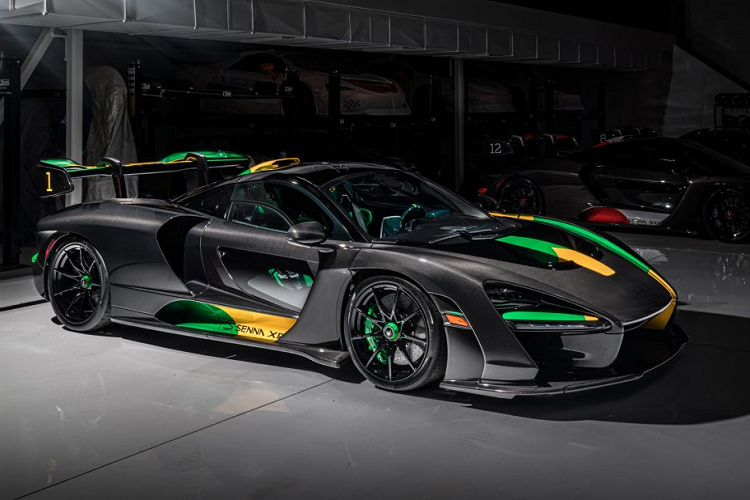 Giá xe McLaren Senna XP giá bán là 1,435 triệu USD, cao hơn nửa triệu USD so với giá bán khỏi điểm của Senna. Tuy nhiên, giá bán này lại khá hợp lý khi ở thời điểm hiện tại, chiếc xe này có giá bán lại ở mức trên 2 triệu USD.