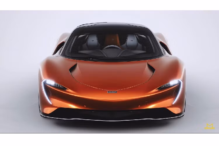 Để tạo sự đặc biệt chi chiếc Mclaren Speedtail hàng thửa vào đầu năm sau, Manny đã yêu cầu bộ phận cá nhân hóa của Mclaren (MSO) thực hiện chiếc Speedtail với màu sơn được thửa riêng và nội thất được thực hiện bởi thương hiệu thời trang Hermes, giống với chiếc Pagani Huayra hiện đang trong bộ sưu tập. Bên cạnh Speedtail, Khoshbin cũng sẽ nhận được chiếc Bugatti Chiron Hermes vào cuối năm nay.