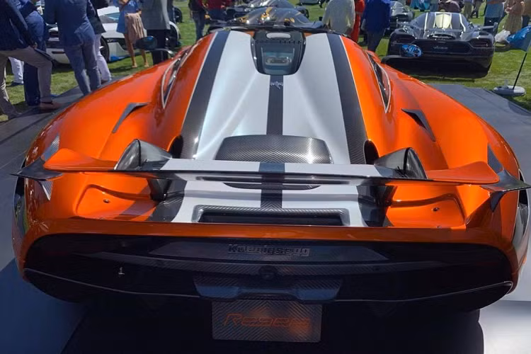 Với trang bị này, Koenigsegg cho rằng có thể tăng tới 20% lực ép cho chiếc Regera, giúp nó có thể vận hành tốt hơn so với phiên bản cơ bản.